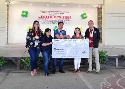 DOLE grants P2M to help child laborers in Capiz I You Create Iloilo I Glory Moralidad I Iloilo Blogger