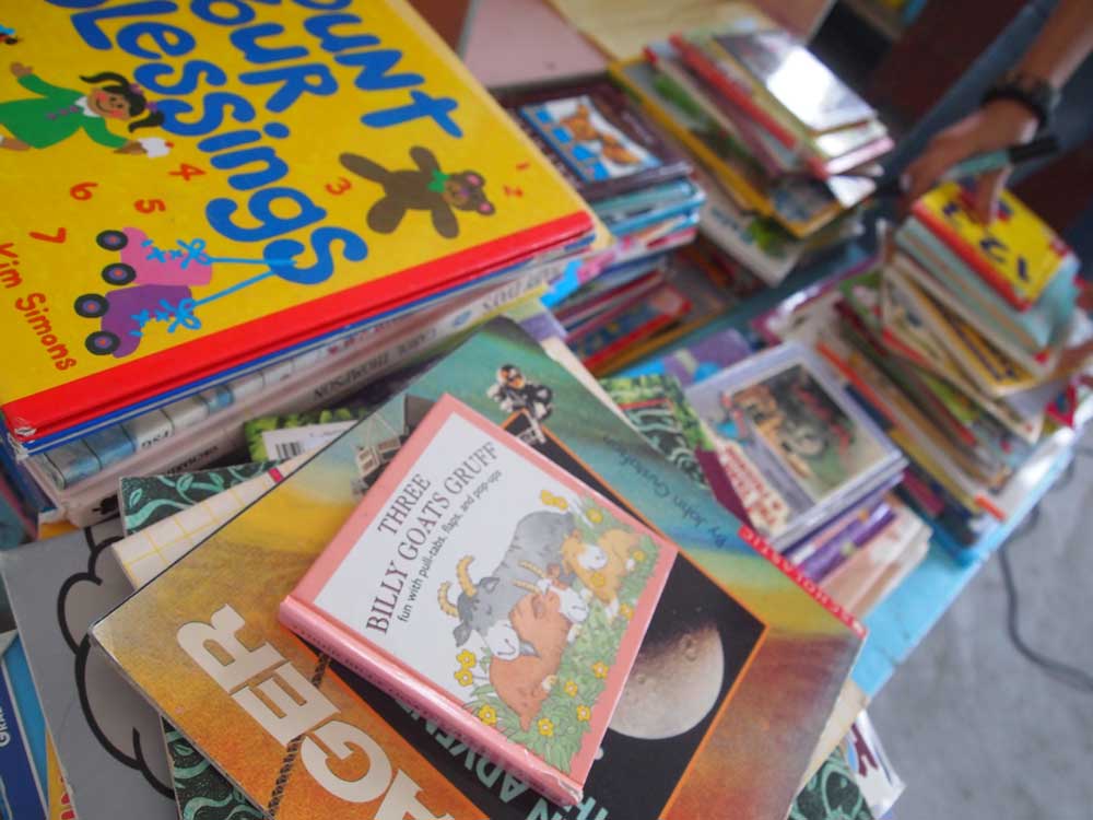 Bata Ako Ph SOS Donated books