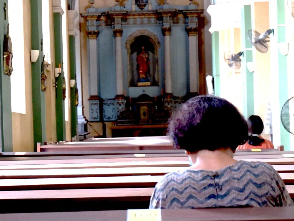 Nang Angela woke up at 5AM just to watch the 6AM mass but only got dismayed to see no live-streaming of the morning mass at churches